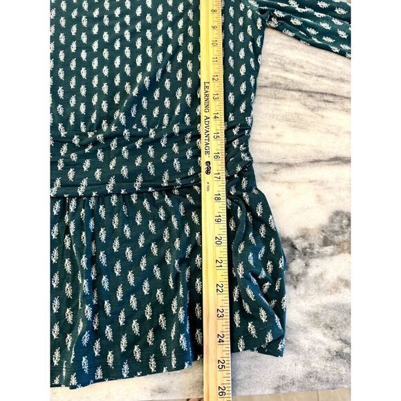Boden Long-Sleeve Teal Peplum-Style Top Boatneck w/Leaf Pattern Sz US 8 EUC - Picture 7 of 9